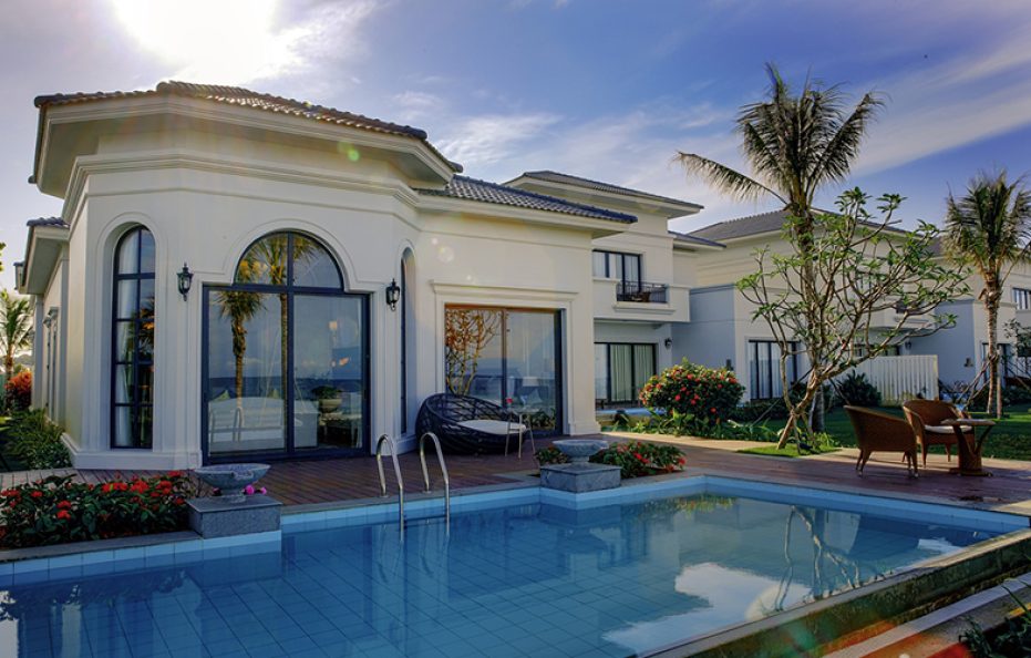 Villa 3 phòng ngủ – Ăn Sáng + Vinpearl Land & Safari