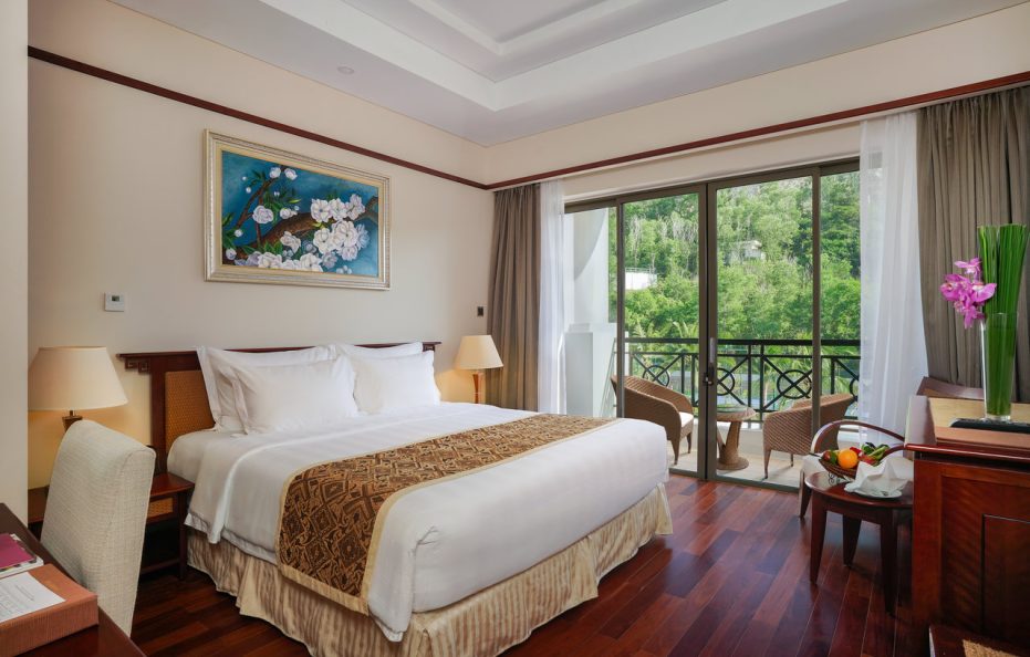 Trọn gói 3N2Đ – Ăn sáng + 01 ngày vui chơi Vinwonder