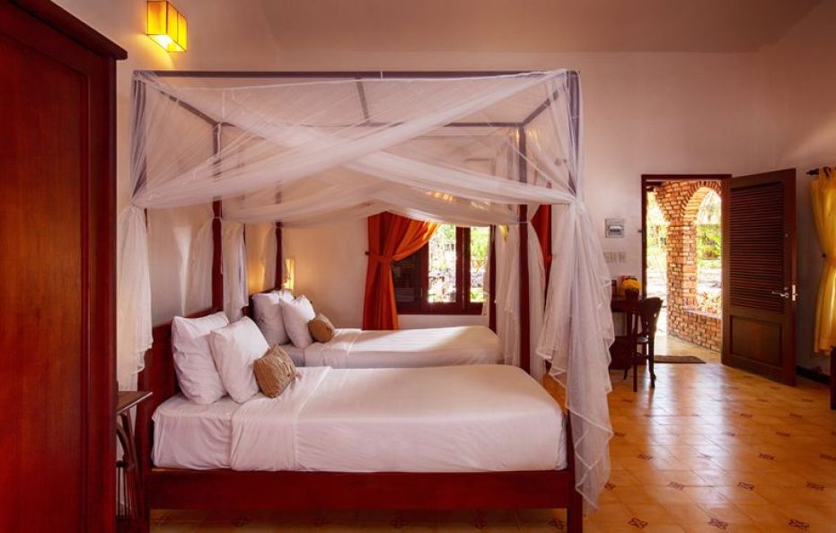 Premier Garden Bungalow