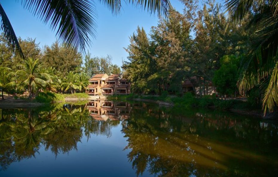 Premier Lagoon Bungalow