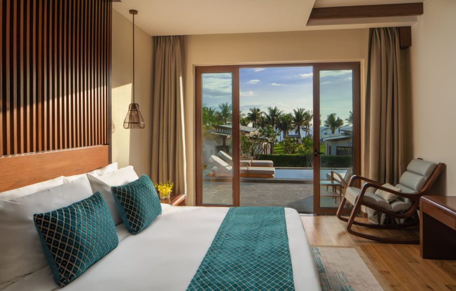 Sea View 1BR Pool Villa