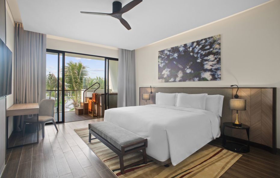 Suite Hướng Vườn