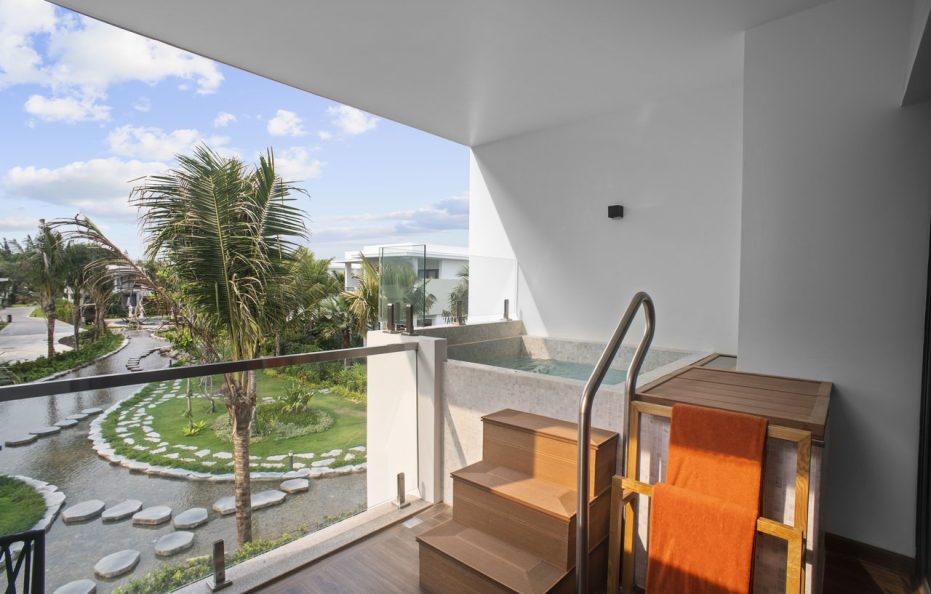 Suite Hướng Vườn